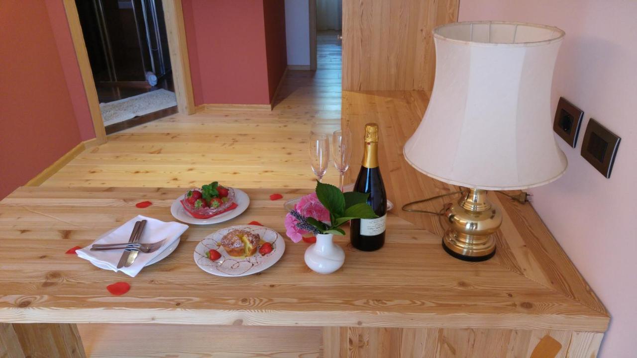 Alpen Garten Hotel Margherita Rumo Bagian luar foto