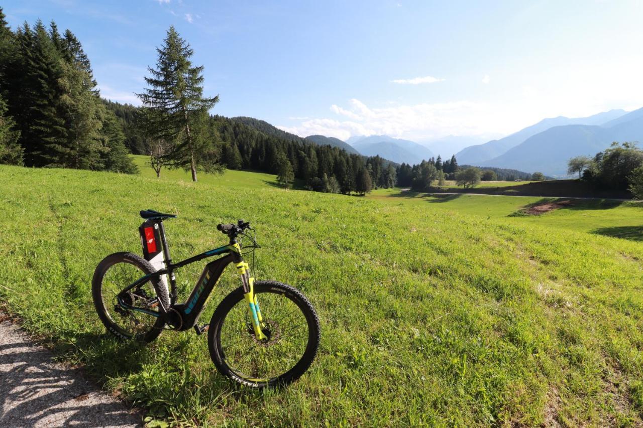 Alpen Garten Hotel Margherita Rumo Bagian luar foto