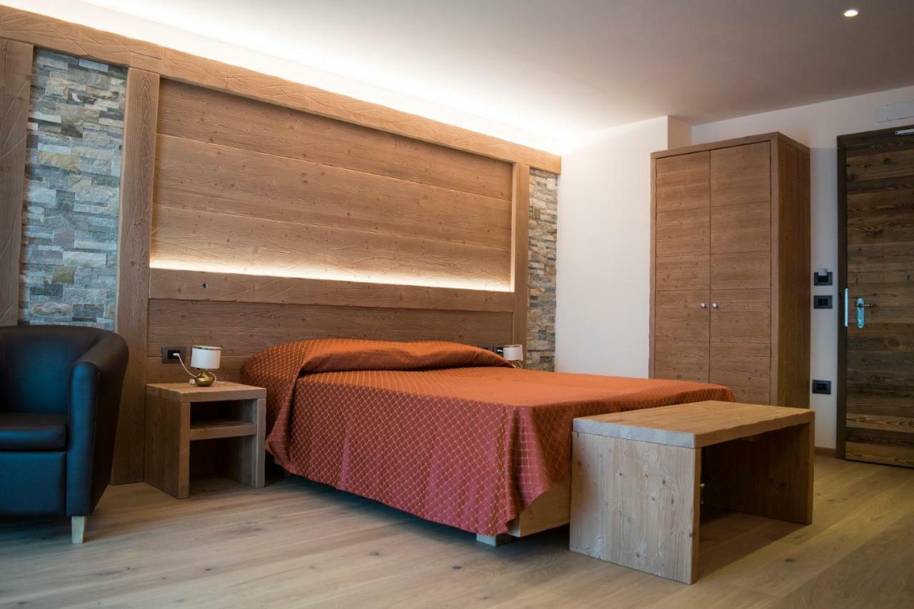 Alpen Garten Hotel Margherita Rumo Bagian luar foto