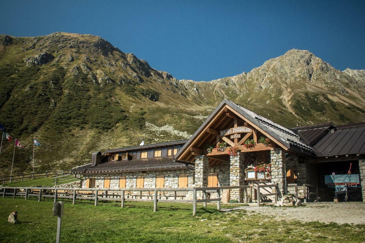 Alpen Garten Hotel Margherita Rumo Bagian luar foto